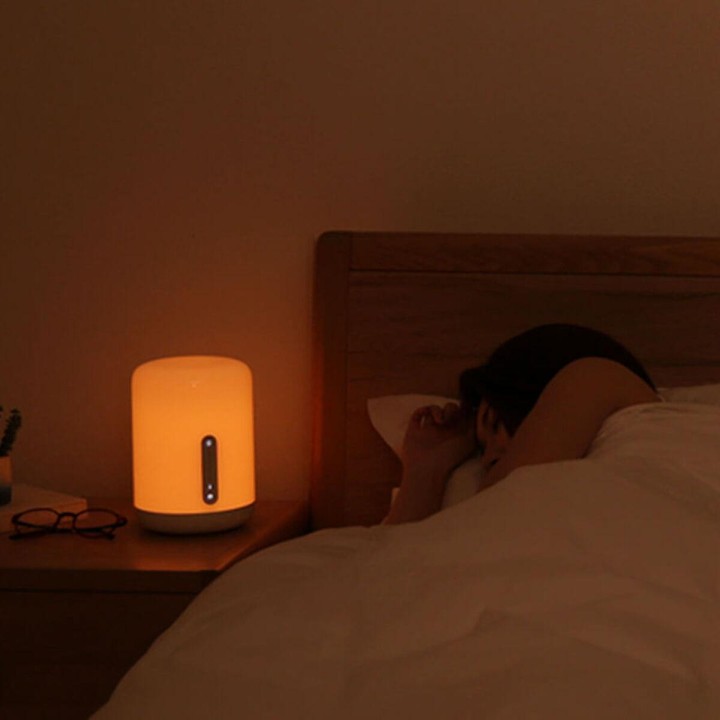 OUTLET_1: Lampka Xiaomi Mi Bedside Lamp 2