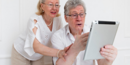 Wideodomofon, czyli jakie domofony z kamerą WiFi są najkorzystniejsze dla seniorów? Bezpieczny Senior. Część 1